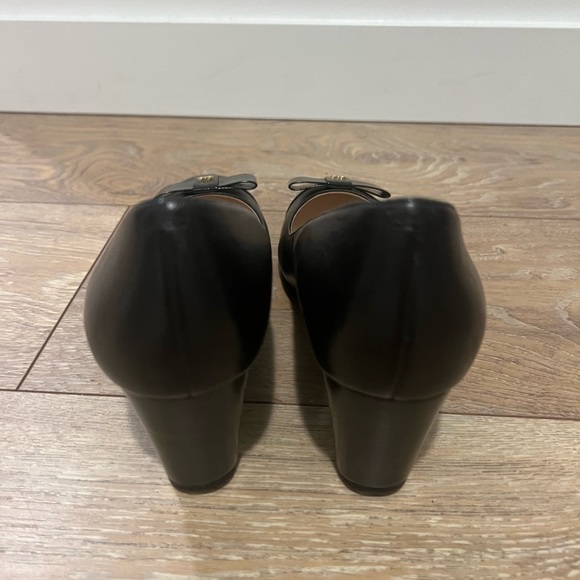 Cole Haan Wedge Heel Shoes - Picture 3 of 6